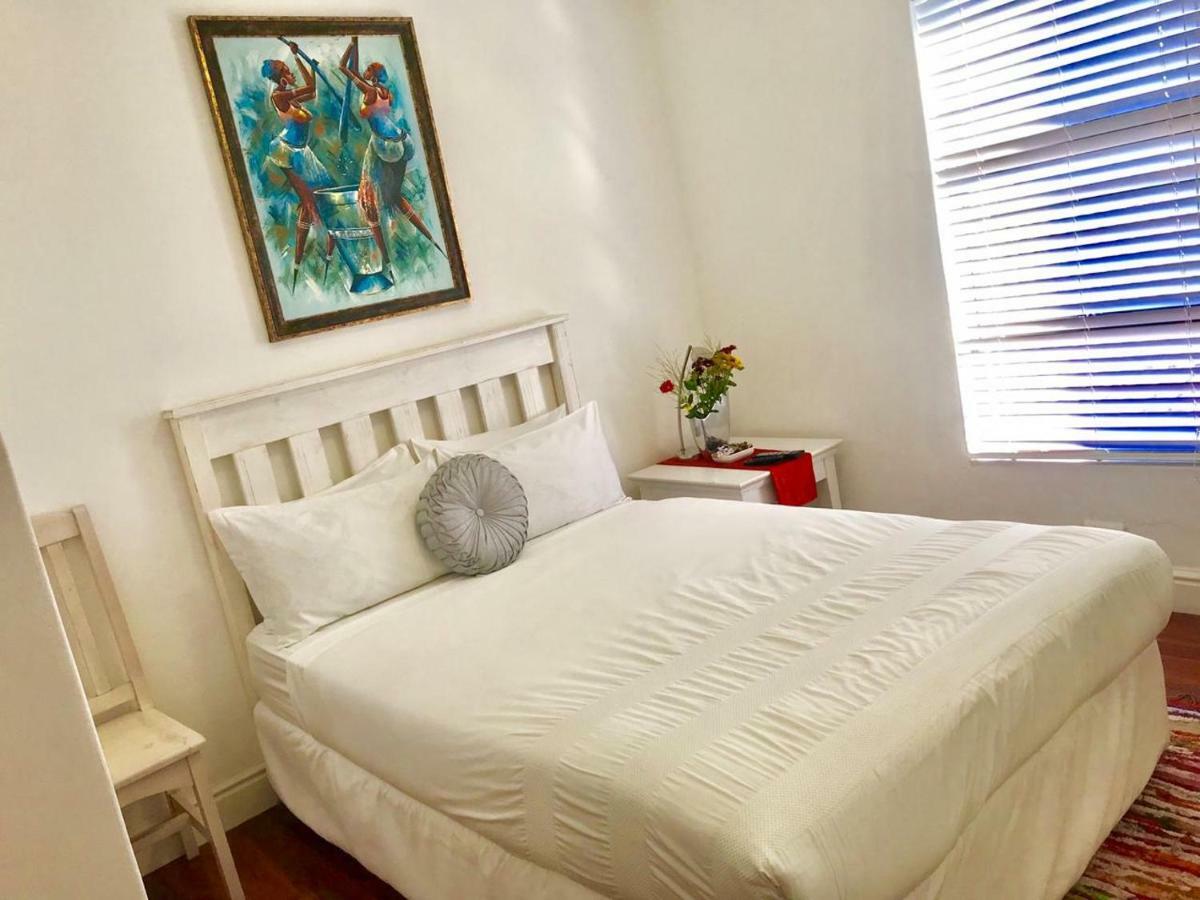 Mbalentle Guesthouse Bishop Lavis 外观 照片