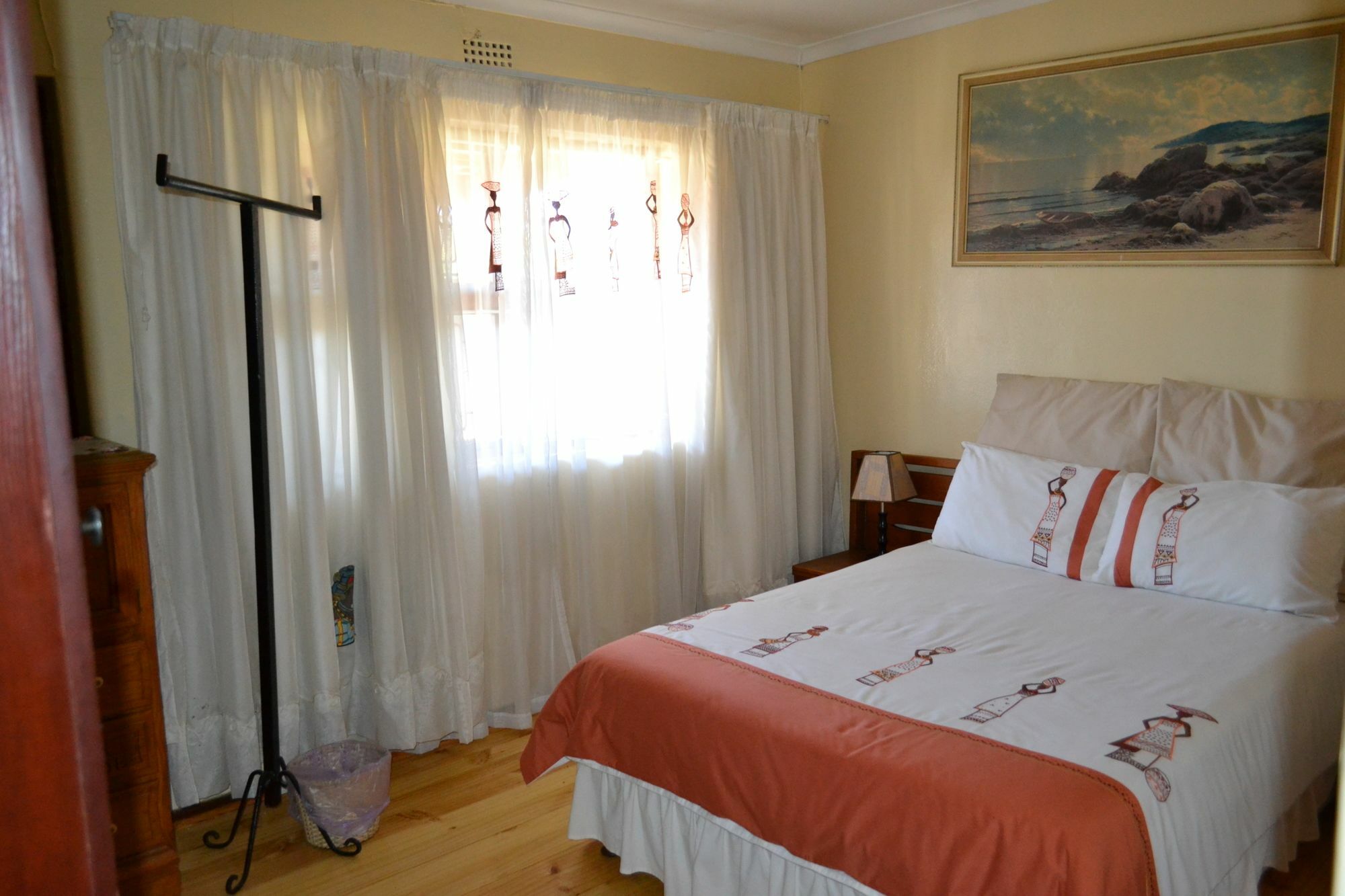 Mbalentle Guesthouse Bishop Lavis 外观 照片